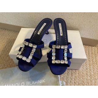 マノロブラニク(MANOLO BLAHNIK)の【ご専用】マノロブラニク☆ILUNA 45mm クリスタルバックルサンダル(ミュール)