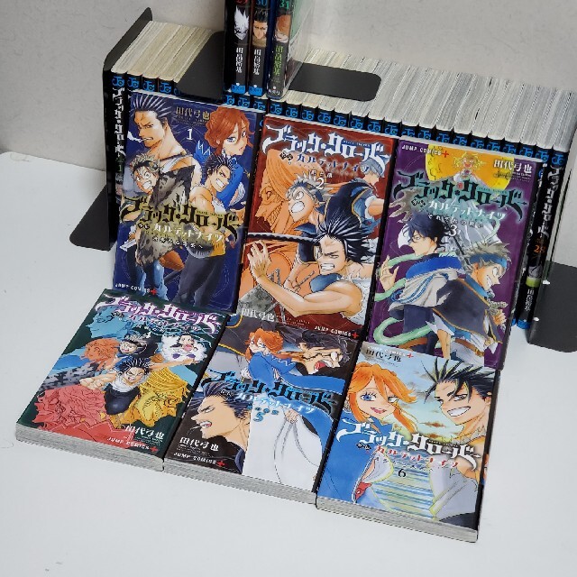 初版有り☆ブラッククローバー 全巻 1~30巻 田畠裕基全巻 初版有り☆ブラッククローバー 全巻 1~30巻 田畠裕基全巻