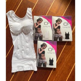 Curvy Fit カーヴィーフィット