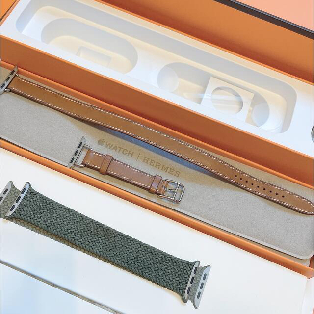 Hermes(エルメス)のApple Watch 6 エルメス  アップルウォッチ　HERMES レディースのファッション小物(腕時計)の商品写真