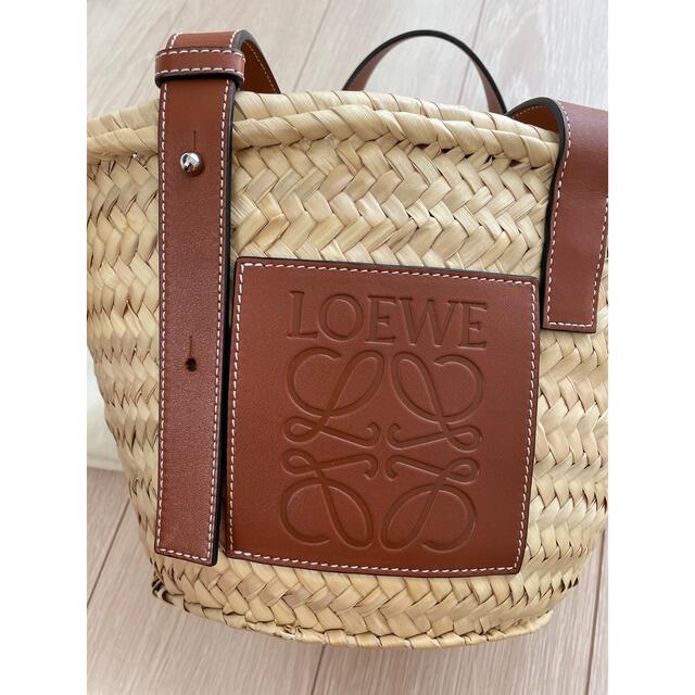 LOEWE(ロエベ)のロエベ　カゴバック　スモール レディースのバッグ(かごバッグ/ストローバッグ)の商品写真