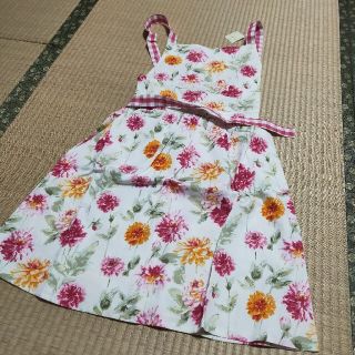 ローラアシュレイ(LAURA ASHLEY)の【新品】ローラーアシュレイ　エプロン　ダリアパレード(その他)