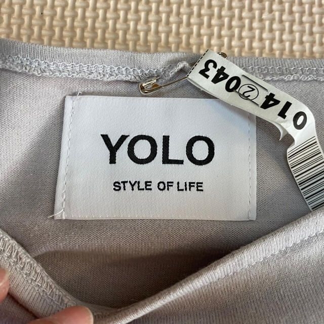 ✨クリーニング済み✨ YOLO ヨーロ ノースリーブ サイズ36 Sサイズ レディースのトップス(シャツ/ブラウス(半袖/袖なし))の商品写真