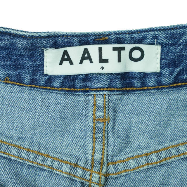 AALTO - AALTO アールト WIDE DENIM TROUSER WITH FRONT PLEATS ...