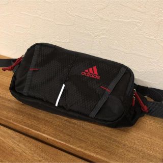 アディダス(adidas)のアディダス　ウェストポーチ　ボディバッグ(ポシェット)