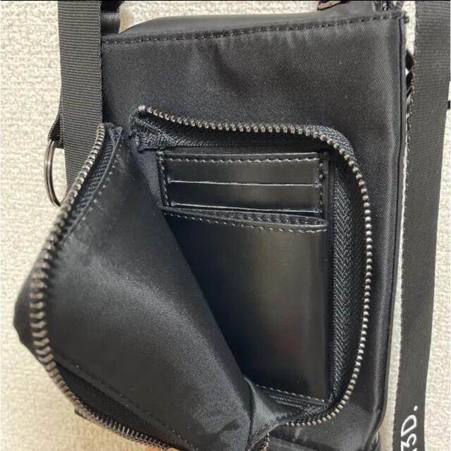 UN3D. サコッシュ レディースのバッグ(ショルダーバッグ)の商品写真