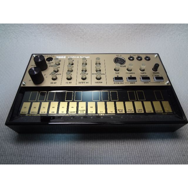KORG(コルグ)のコルグ KORG volca keys シンセサイザー 楽器の鍵盤楽器(キーボード/シンセサイザー)の商品写真
