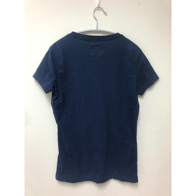 Abercrombie&Fitch(アバクロンビーアンドフィッチ)のアバクロ　Ｔシャツ　ネイビー　Lサイズ メンズのトップス(Tシャツ/カットソー(半袖/袖なし))の商品写真