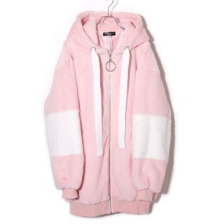トラバストーキョー パッチワークバックロゴファーパーカー 美品