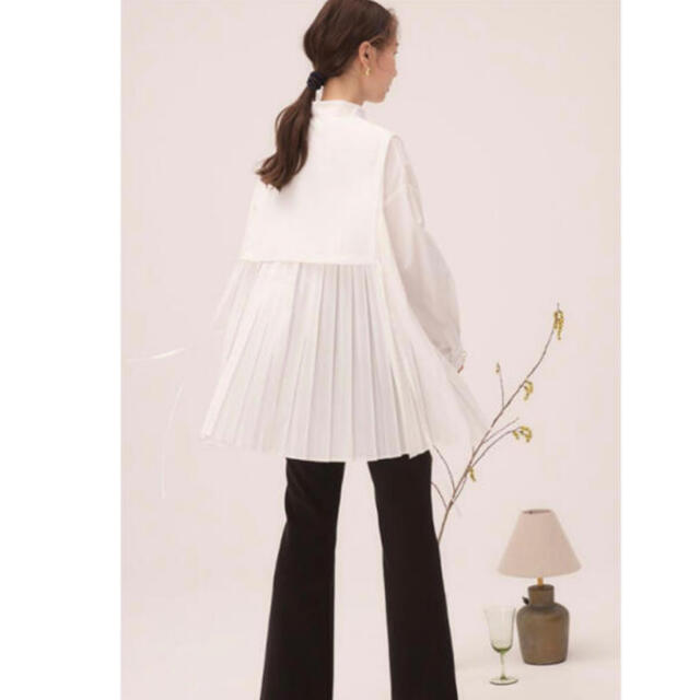 pleats cape shirts  randeboo  レディースのトップス(シャツ/ブラウス(長袖/七分))の商品写真