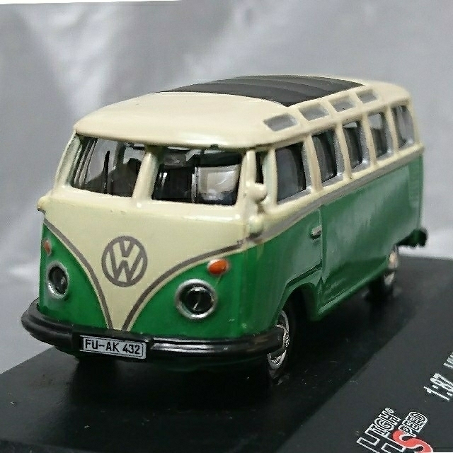 Volkswagen(フォルクスワーゲン)のミニカー 1/78 フォルクスワーゲン バス T1 Samba エンタメ/ホビーのおもちゃ/ぬいぐるみ(ミニカー)の商品写真