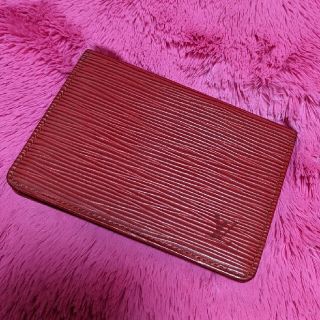 ルイヴィトン(LOUIS VUITTON)の期間限定値下げ3/31迄!!   ルイヴィトン パスケース エピ(名刺入れ/定期入れ)