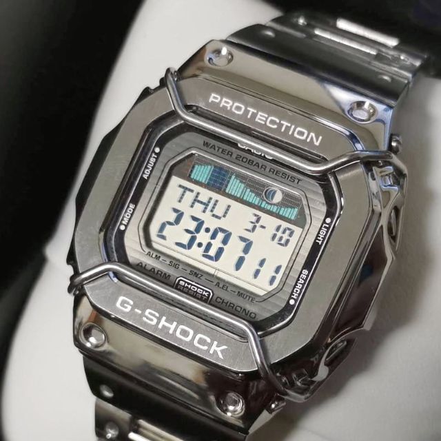 G-SHOCK GLX-5600 フルメタルカスタム + ワイヤーガード