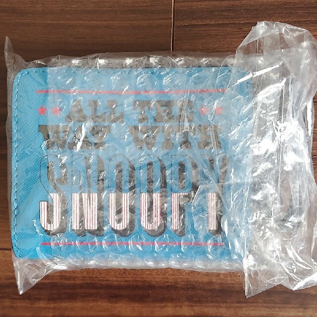 MARC JACOBS(マークジェイコブス)の新品 マークジェイコブス スヌーピー ピーナッツ コラボ 財布 ウォレット レディースのファッション小物(財布)の商品写真