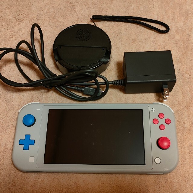 Nintendo Switch Liteザシアン・ザマゼンタ(箱なしスタンド付)