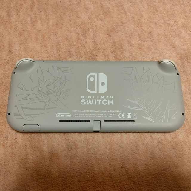 Nintendo Switch Liteザシアン・ザマゼンタ(箱なしスタンド付)