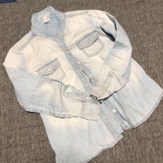 ギャップキッズ(GAP Kids)のこれからの季節にデニムシャツ！GAPkids120cm(Tシャツ/カットソー)