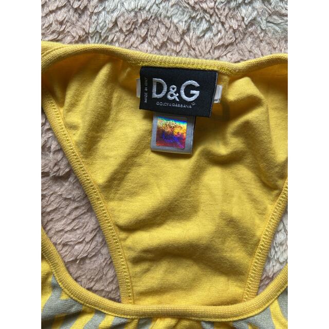 D&G(ディーアンドジー)のD&G 黄色　元気　タンクトップ　キャミソール レディースのトップス(タンクトップ)の商品写真