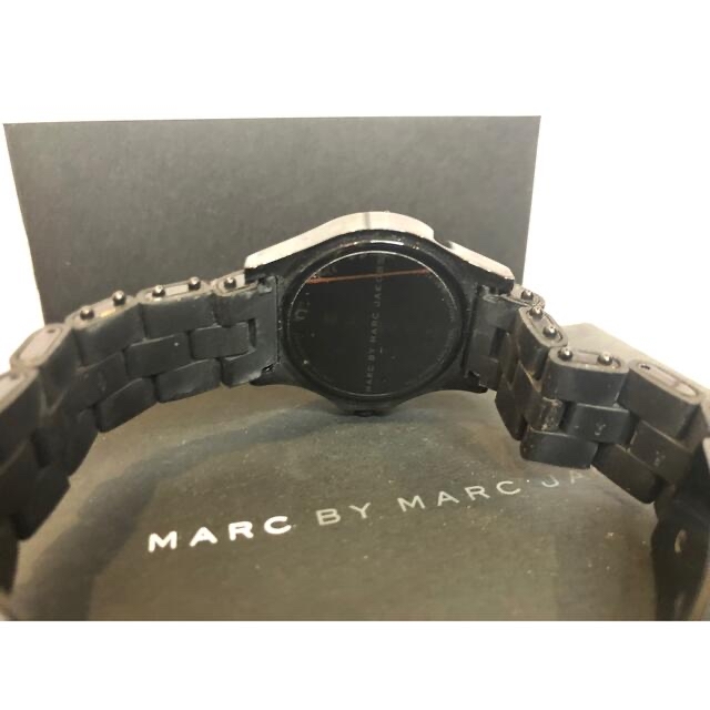 MARC BY MARC JACOBS(マークバイマークジェイコブス)のMARC by MARC JACOBS ペリーブラックダイヤル レディースのファッション小物(腕時計)の商品写真