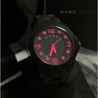 マークバイマークジェイコブス(MARC BY MARC JACOBS)のMARC by MARC JACOBS ペリーブラックダイヤル(腕時計)