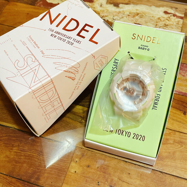 SNIDEL(スナイデル)の限定品　SNIDEL × BABY-G  新品未使用  レディースのファッション小物(腕時計)の商品写真