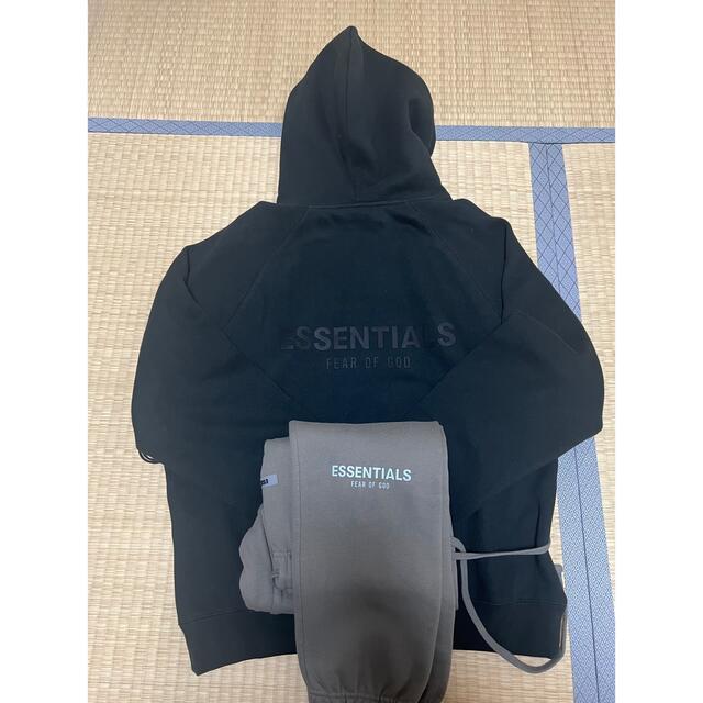 essentials スウェットパンツMサイズ，パーカーMサイズセット 冬物処分