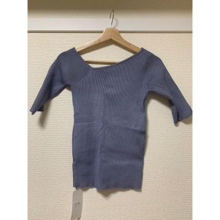 フィフス(fifth)のfifth  トップス　カットソー 変形ネック【出品3月末まで】(カットソー(半袖/袖なし))