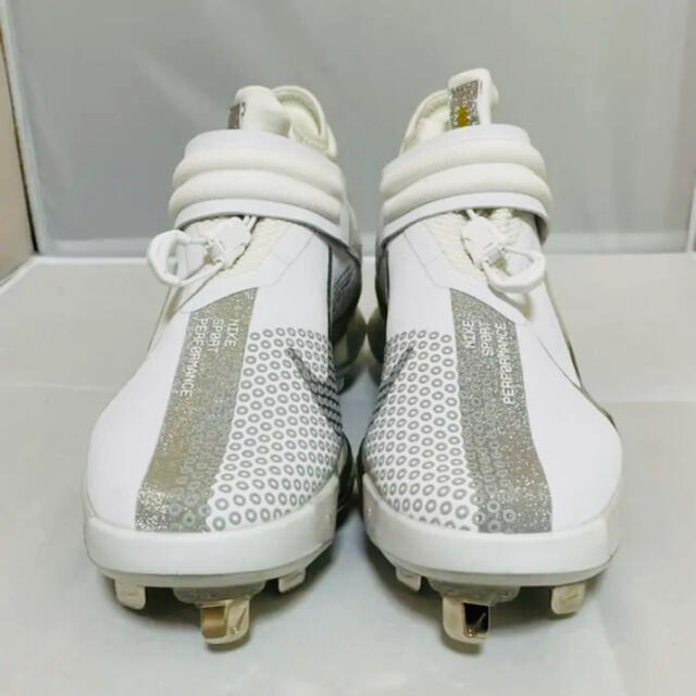 NIKE 野球 スパイク トラウト7 25cm ホワイト ゴールド シルバー