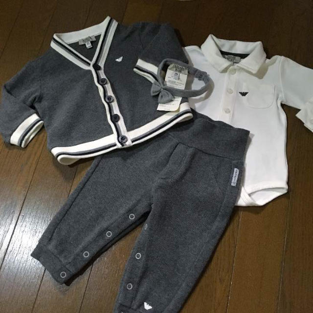 ARMANI JUNIOR(アルマーニ ジュニア)の値下げ 美品 アルマーニ 豪華 4点セット スーツ キッズ/ベビー/マタニティのベビー服(~85cm)(セレモニードレス/スーツ)の商品写真