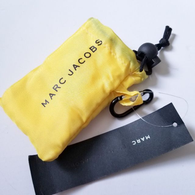 MARC JACOBS(マークジェイコブス)の専用　２個　マークジェイコブス エコバッグ 　黄色 レディースのバッグ(エコバッグ)の商品写真