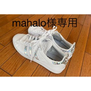 アディダス(adidas)のmahalo様専用　adidas レディース　ホワイト✖️シルバー　24(スニーカー)