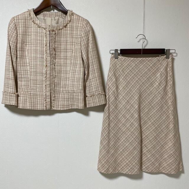 【超美品】ニューヨーカー　スカートスーツ 7 入学式 ノーカラー　春　シルク　麻