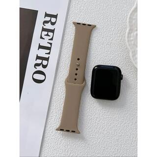 Apple Watch ウォッチ　バンド　シリコン(腕時計)