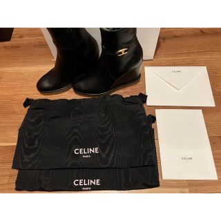 新品　未使用　CELINセリーヌ　トリオンフ　ショートブーツ