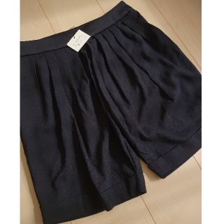 エモダ(EMODA)のEMODA　ブラック　ショートパンツ　キュロット　未使用タグ付き(ショートパンツ)