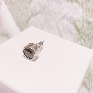 イーエムフルール(e.m. Fleur)の最終値下げ❗️e.m. ジルコニアピアス(ピアス)