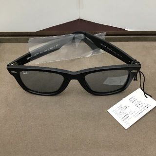 Ray-Ban RB5254Fモデル