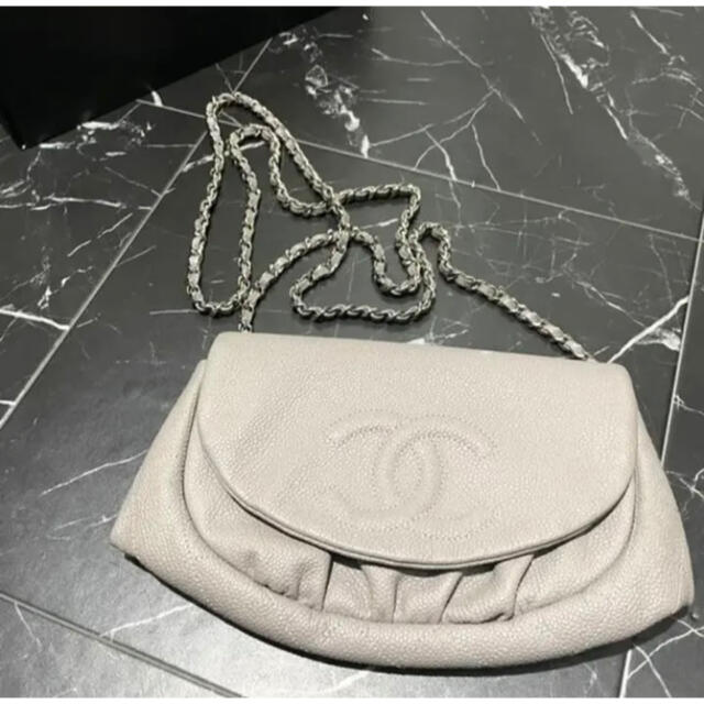 CHANEL ハーフムーン　チェーンウォレット　ココマーク　ショルダーバッグショルダーバッグ