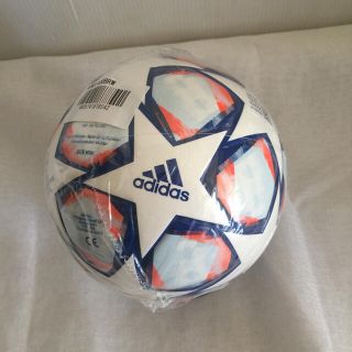 adidas　サッカーボール ミニ 直径約13cm　 AFMS1400BRW(ボール)