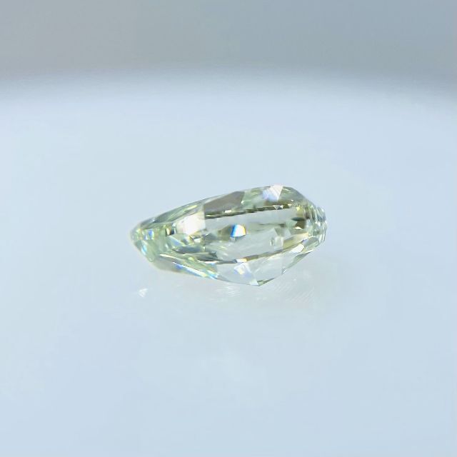 FANCY LIGHT GREEN 0.359ct PS/RT1144/CGL レディースのアクセサリー(その他)の商品写真