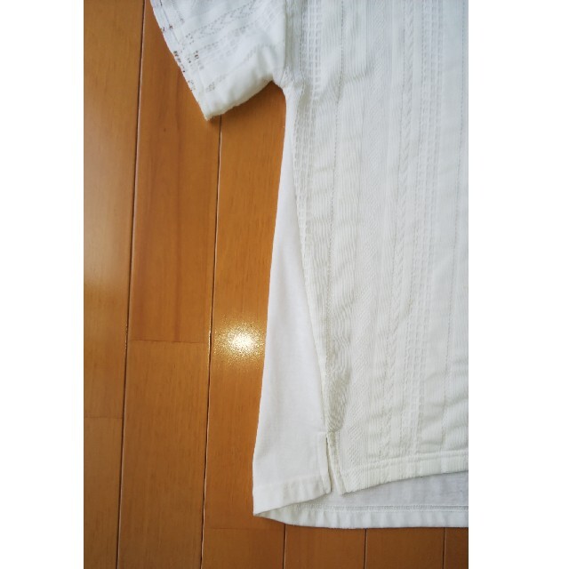 ikka(イッカ)のikka Tシャツ お洒落 レディース 白 美品 レディースのトップス(Tシャツ(半袖/袖なし))の商品写真