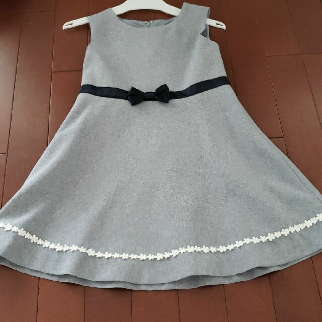 Lavannor！フォーマル！ワンピース ジャケット上下セット　紺 120cm キッズ/ベビー/マタニティのキッズ服女の子用(90cm~)(ドレス/フォーマル)の商品写真