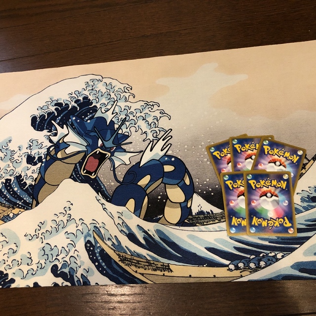 【海外限定】 ギャラドス 葛飾北斎 プレイマット ポケカ