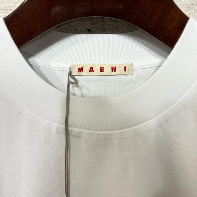 Marni(マルニ)の新品　MARNI マルニ　36 ロゴTシャツ　ホワイト　半袖　オーバーサイズ レディースのトップス(Tシャツ(半袖/袖なし))の商品写真