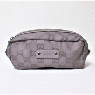 グッチ(Gucci)の☆GUCCI グッチ GG柄 ポーチ セカンドバッグ 持ち手付き 小物入れ☆新作(セカンドバッグ/クラッチバッグ)