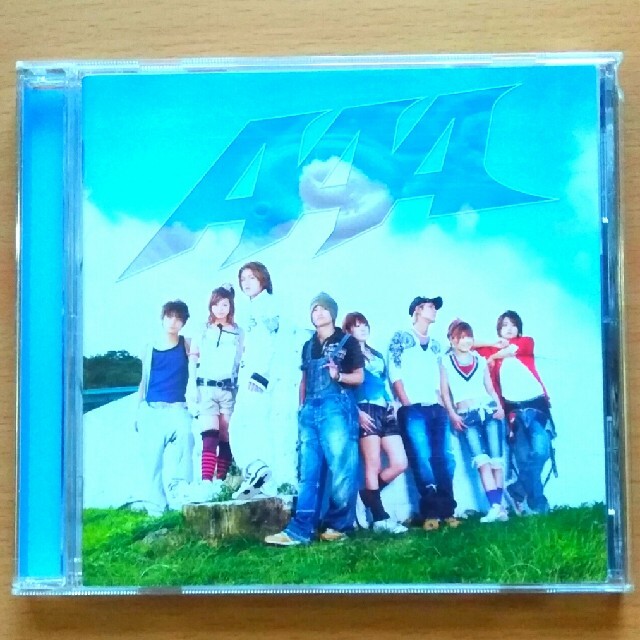 【初回限定盤】AAA  Getチュー! / SHEの事実 エンタメ/ホビーのCD(ポップス/ロック(邦楽))の商品写真
