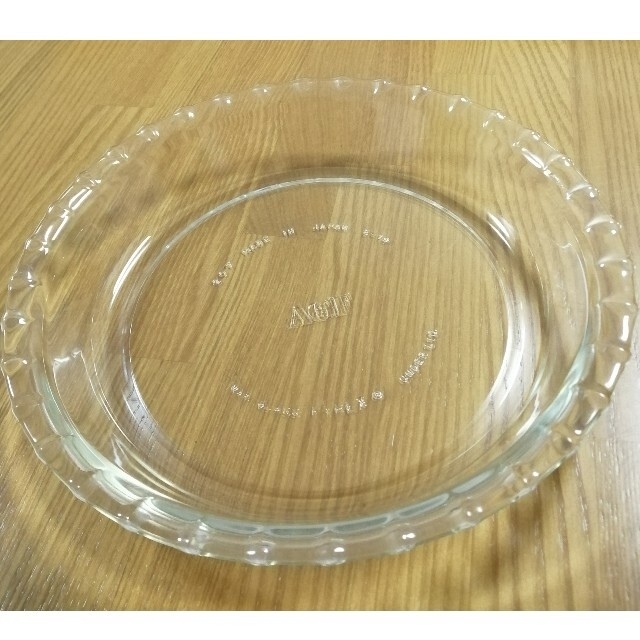 Pyrex(パイレックス)のパイレックス　パイ皿　耐熱ガラス, 刺繍テーブルセンター インテリア/住まい/日用品のキッチン/食器(調理道具/製菓道具)の商品写真