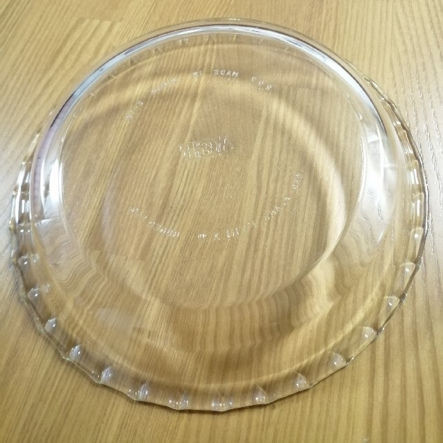 Pyrex(パイレックス)のパイレックス　パイ皿　耐熱ガラス, 刺繍テーブルセンター インテリア/住まい/日用品のキッチン/食器(調理道具/製菓道具)の商品写真