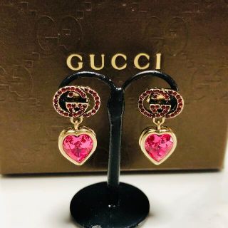 グッチ(Gucci)のグッチ　ピアス　ハート　GG スイング　ゴールド　金　ピンク　ストーン　石　☆(ピアス)