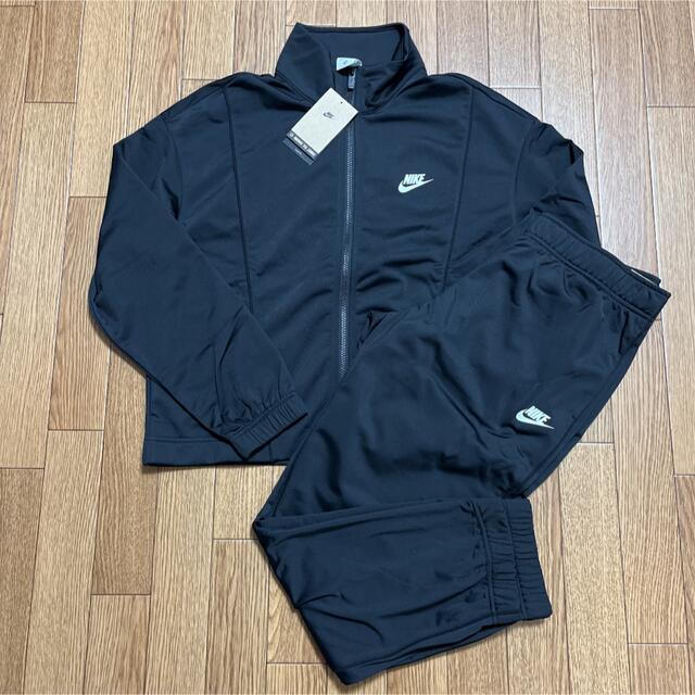 NIKE(ナイキ)のナイキ XL トラックスーツ セットアップ 上下 黒 レディースのジャケット/アウター(その他)の商品写真